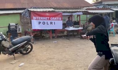 Polri-Hadirkan-Internet-Gratis-bagi-Penyintas-Gempa-Flores,-Pastikan-Warga-Tetap-Terhubung-dan-Mendapatkan-Informasi