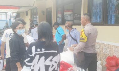 Bhabinkamtibmas-Bangka-Nekang-Kawal-Penyaluran-Bantuan-Gempa,-Pastikan-Warga-Terdampak-Terlayani