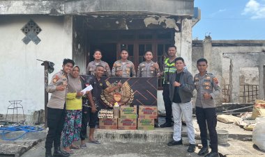 Wujud-Kepedulian-Sesama-Anggota-Polri,-Leting-4953-Polda-NTT-Berikan-Bantuan-kepada-Anggota-yang-Tertimpa-Musibah