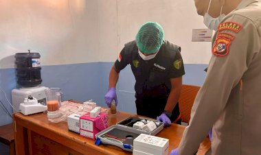 Polres-Manggarai-Pastikan-Keamanan-dan-Kelayakan-Makanan-Program-MBG-Melalui-Pemeriksaan-Food-Security