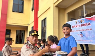 SAMBUT-HUT-KE-75-HUMAS-POLRI,-POLRES-MANGGARAI-HADIRKAN-SEMANGAT-BELAJAR-BAGI-ANAK-RBC-MELALUI-BANTUAN-SEPATU-DAN-PERLENGKAPAN-SEKOLAH