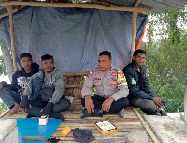 KEGIATAN BHABINKAMTIBMAS DESA CAMBIR LECA