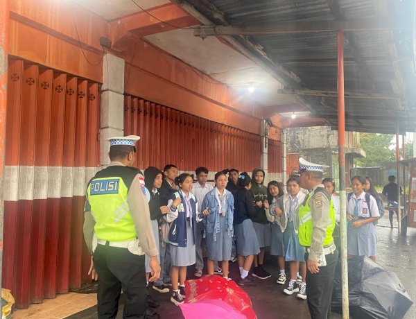 Sat Lantas Polres Manggarai Laksanakan Patroli KRYD dan Himbauan Kamseltibcarlantas di Kota Ruteng