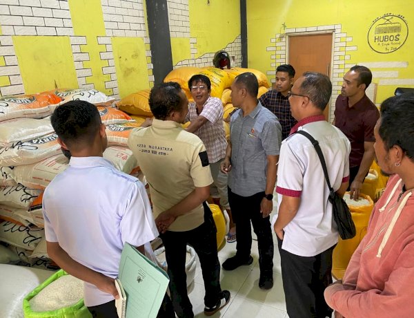 Jaga Stabilitas Pangan, Satgas Sapu Bersih Kabupaten Manggarai Pantau Harga Beras di Pasar Inpres Ruteng