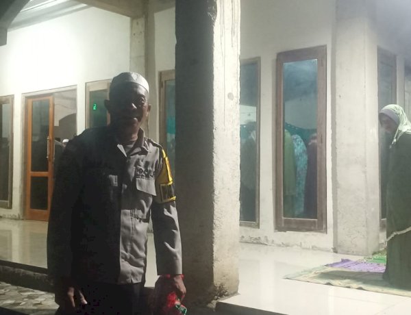 Pelaksanaan Sholat Qiyam (Tarawih) Ramadan 1447 H / Tahun 2026 di Wilayah Kecamatan Reok Berjalan Aman dan Lancar