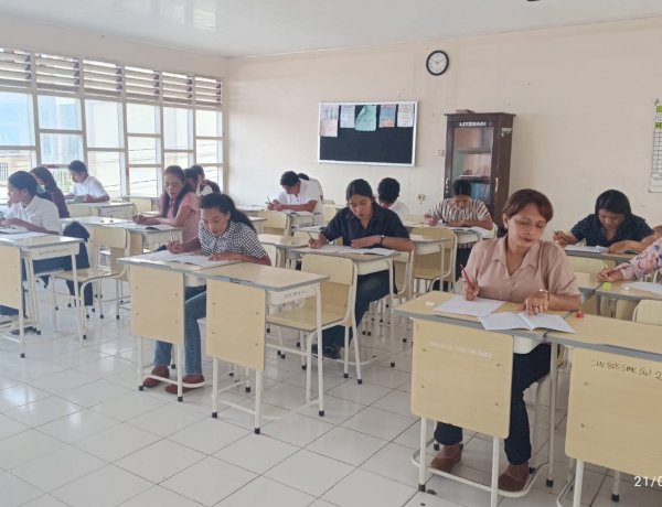 Puluhan Calon Karyawan SPPG Polri Ikuti Tes Psikologi di SMK Sadar Wisata Ruteng