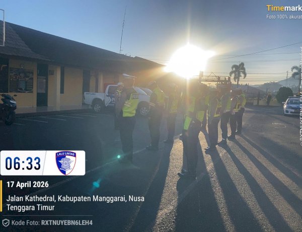 Sat Lantas Polres Manggarai Laksanakan Pengaturan Pagi, Wujudkan Kamseltibcarlantas