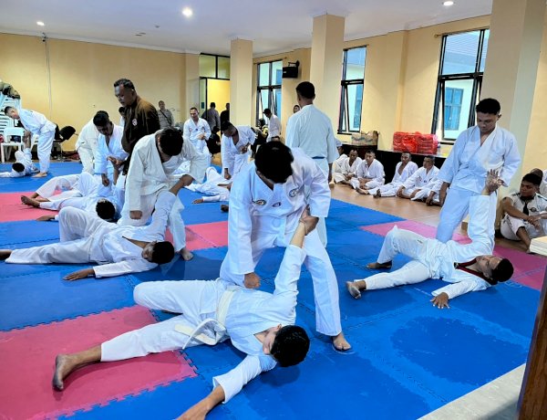 PASTIKAN KESIAPAN  FISIK  36 PERSONIL  POLRES MANGGARAI POLDA NTT, IKUTI UJIAN BELADIRI POLRI DALAM RANGKA UKP PERIODE 1 JULI 2026 .