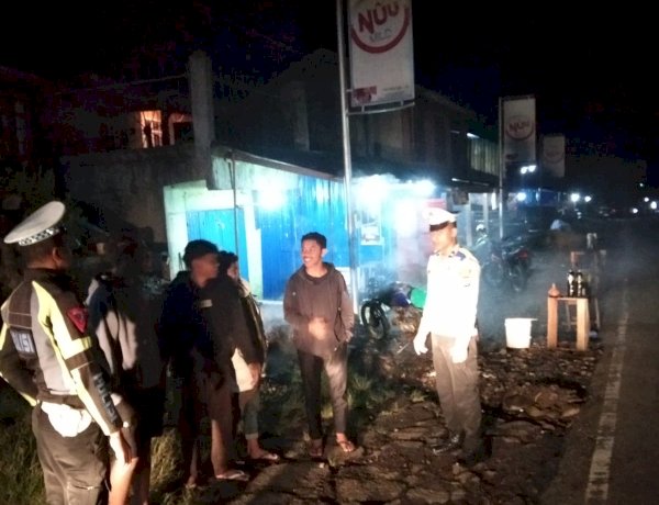 SATLANTAS POLRES MANGGARAI GELAR PATROLI MALAM ANTISIPASI BALAP LIAR DAN TEKAN ANGKA KECELAKAAN LALU LINTAS DI WILAYAH HUKUM POLRES MANGGARAI