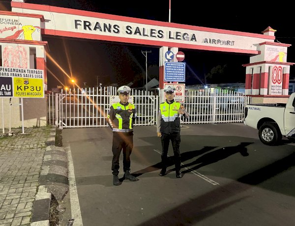 SATLANTAS POLRES MANGGARAI INTENSIFKAN PATROLI MALAM, ANTISIPASI BALAP LIAR DAN TEKAN ANGKA KECELAKAAN LALU LINTAS