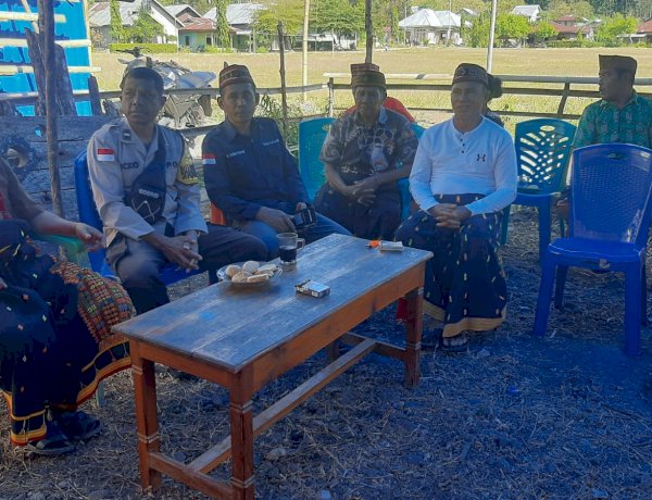 Bhabinkamtibmas Polres Manggarai Laksanakan Patroli Dialogis dan Sambang di Desa Lemarang, Ajak Warga Jaga Kondusivitas Kamtibmas