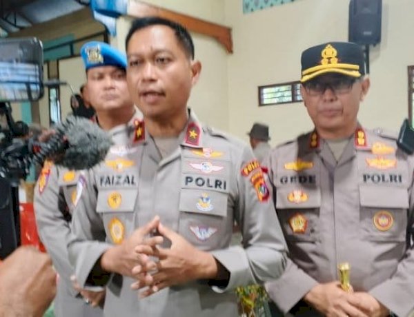 Ritual Bau Lolon Satukan Dua Kampung, Kapolda NTT Dorong Perdamaian Jadi Komitmen Bersama