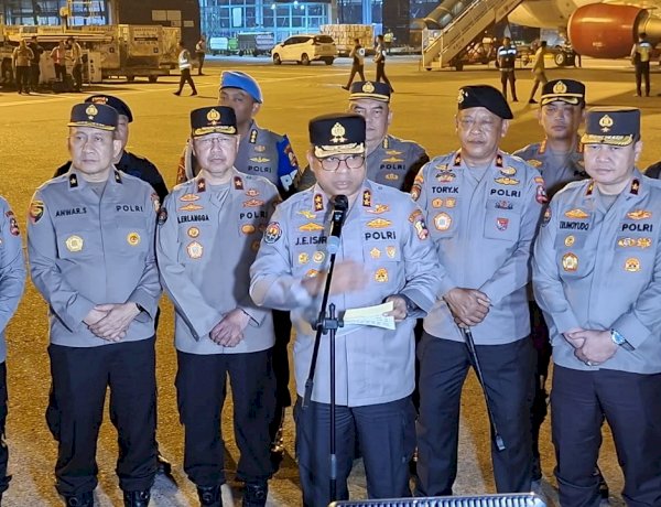 Polri Siapkan Personel Dukungan ke Flores untuk Perkuat Penanganan Gempa M 7,7*