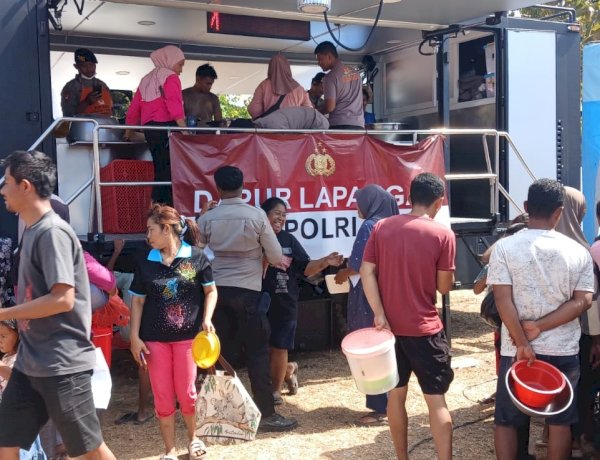 Kapolsek Reo Pantau Langsung Aktivitas Personel Polri dan Kondisi Pengungsi Pascagempa di Barang Kolo