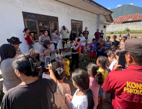 Bangkit Bersama Pascagempa, Polres Manggarai Berikan Trauma Healing kepada Anak Penyintas