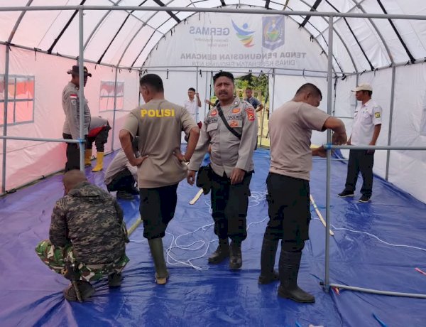 Polsek Cibal Pasang Tenda Darurat di Puskesmas Beamese, Pastikan Pelayanan Kesehatan Tetap Berjalan