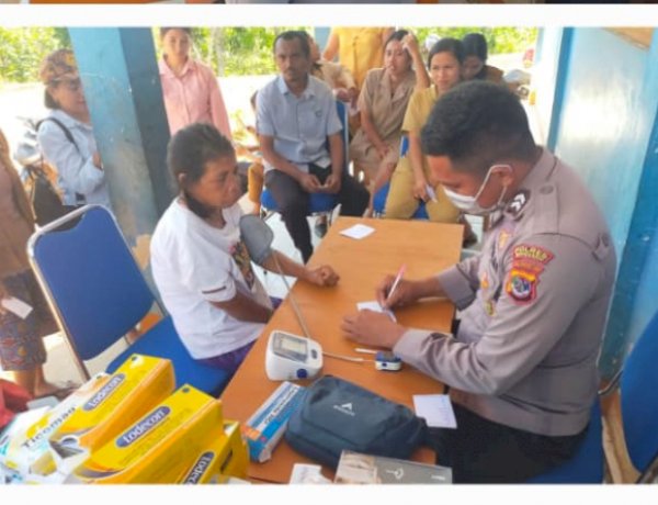 POLRES MANGGARAI BERIKAN PELAYANAN KESEHATAN GRATIS BAGI MASYARAKAT TERDAMPAK GEMPA BUMI
