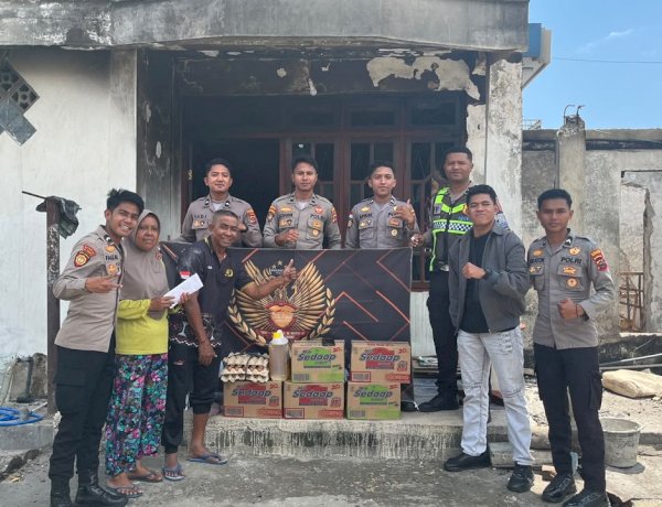 Wujud Kepedulian Sesama Anggota Polri, Leting 4953 Polda NTT Berikan Bantuan kepada Anggota yang Tertimpa Musibah