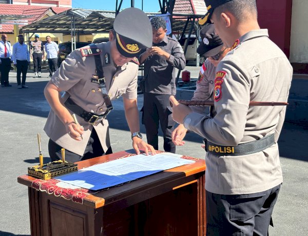 AKP Sadikin Resmi Jabat Kasat Lantas Polres Manggarai, Kapolres Tekankan Pelayanan Humanis dan Dukungan Pemulihan Pascagempa
