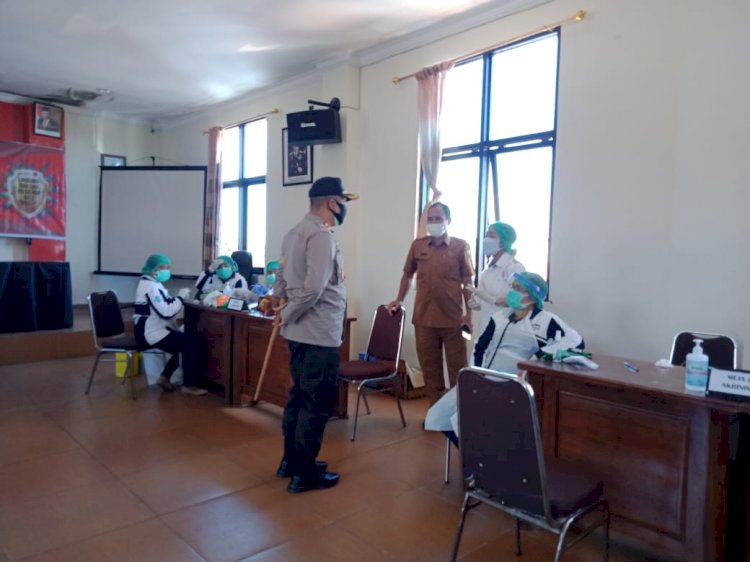 pelaksanaan  Vaksin Covid-19 terhadap Anggota Polres Manggarai dan Anggota Brimob Kompi  2  Yon B Pelopor Manggarai
