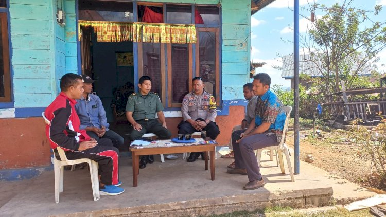 Sinergitas TNI-Polri Berantas TPPO Melalui Giat Sambang Bhabinkamtibmas dan Babinsa di Kecamatan Langke Rembong