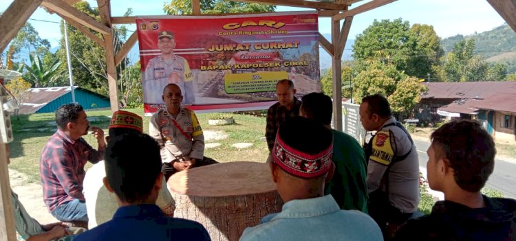 Giat Jum'at Curhat: Kapolsek Cibal Berdialog dengan Warga Desa Latung