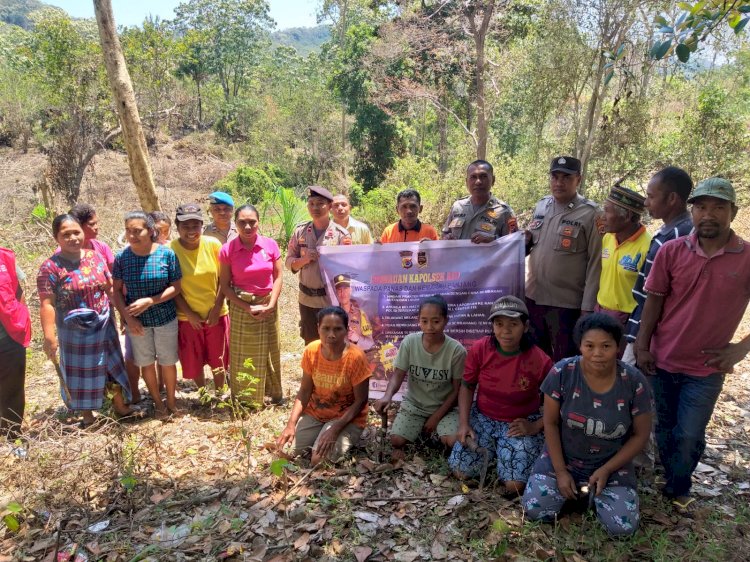 Antisipasi Kemarau Panjang, Polsek Reo gelar Sosialisasi Pencegahan Kebakaran Hutan dan Lahan di Desa Bajak