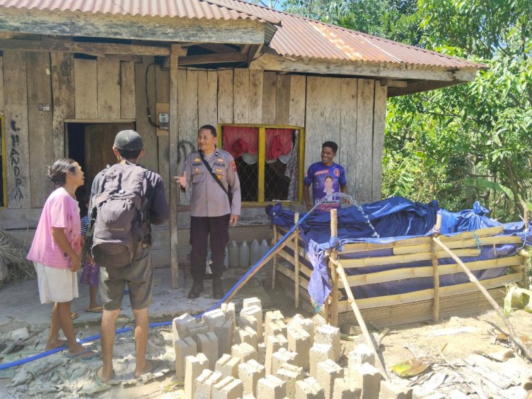 Kanit Binpolmas, Sat. Binmas, Polres Manggarai Himbau Warga Desa Buar Terkait Pencegahan Tindak Pidana Perdagangan Orang dan Kebakaran Hutan