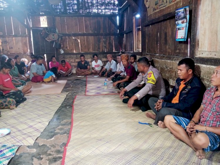 Bhabinkamtibmas Kecamatan Cibal Barat Gencar Sosialisasikan Pencegahan Tindak Pidana Perdagangan Orang, HPR, dan Kebakaran Hutan dan Lahan