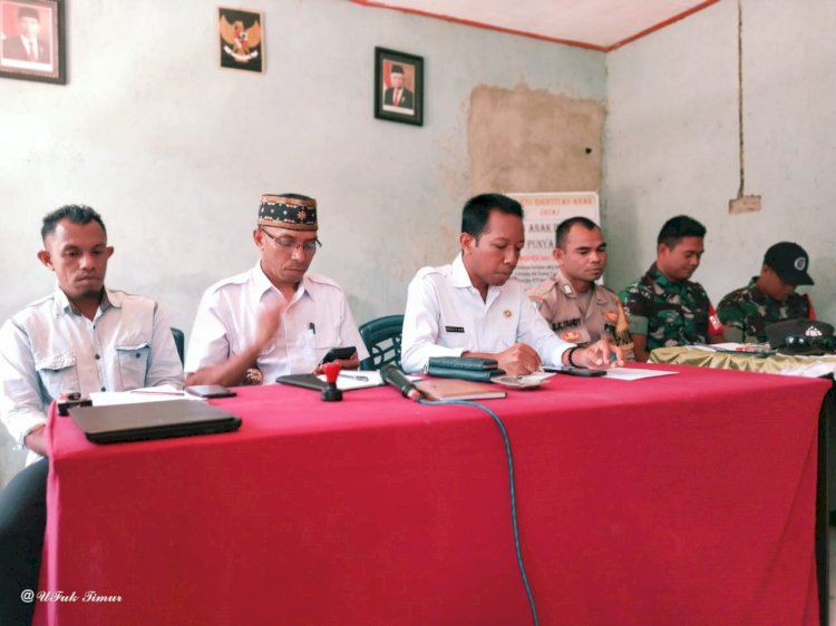 Bripka Stanislaus K. Tandi Pimpin Musyawarah Desa RKPDes di Ds. Torong Koe, Kab. Manggarai