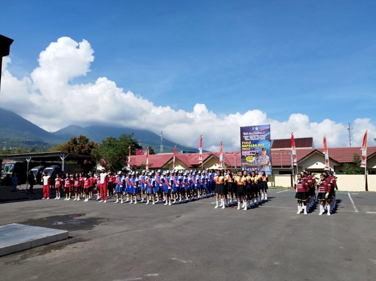 Kapolres Manggarai Buka Lomba Drumband Tingkat SMA/SMK se-Provinsi NTT Tingkat Kabupaten Manggarai.