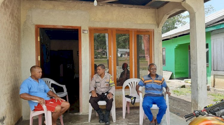 Bripka Semris Bell Giat Pencegahan TPPO, Karhutla, HPR, dan Himbauan Pemilu Damai di Desa Kajong, Reok Barat
