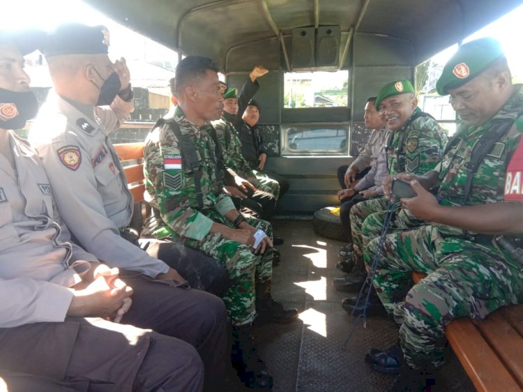 **Sinergitas TNI-POLRI : Laksanakan Patroli Gabungan di Kabupaten Manggarai**