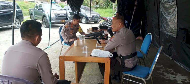 Pastikan Kesiapan Logistik pemilu, Kapolres Manggarai Cek Langsung Gudang Logistik KPU Kabupaten Manggarai.