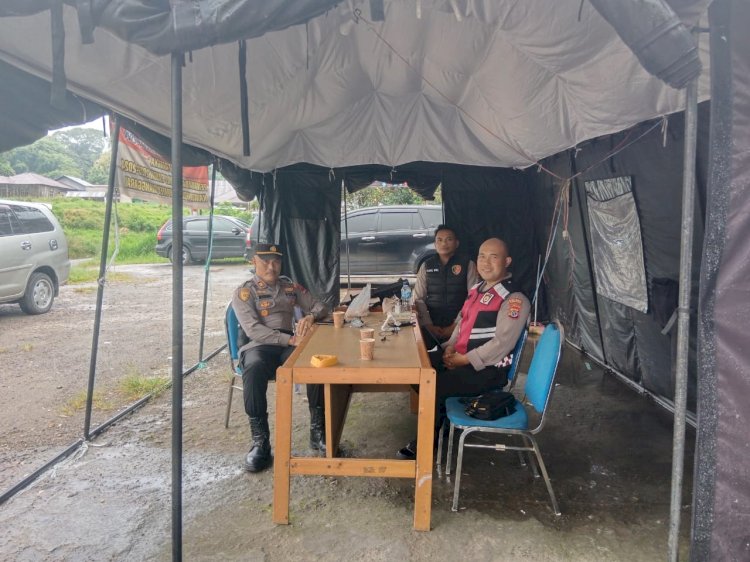 Operasi Mantap Brata: Pengecekan Kesiagaan Petugas Pengamanan Piket Kantor KPUD Kabupaten Manggarai
