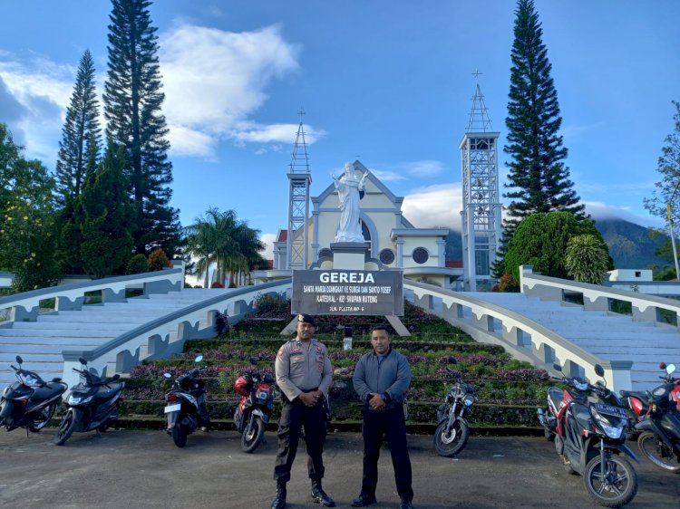 Polres Manggarai Amankan Ibadah Minggu di Gereja-Gereja Kabupaten Manggarai
