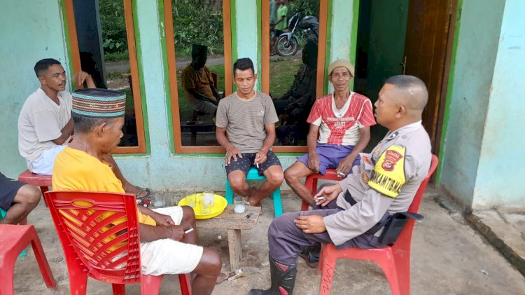 Bhabinkamtibmas sosialisasi Kamtibmas di Kampung Wontong, Desa Bangka Ruang
