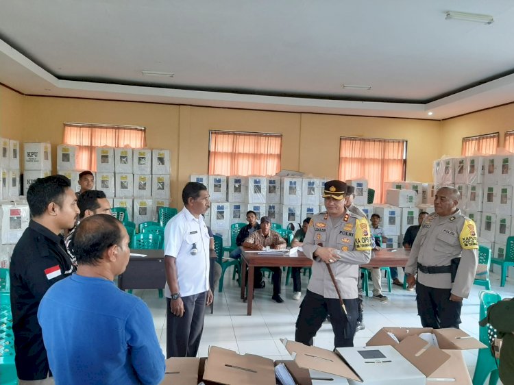 Operasi Mantap Brata: Kapolres Manggarai Memeriksa Kesiapan Pengamanan di Kecamatan Satar Mese Utara