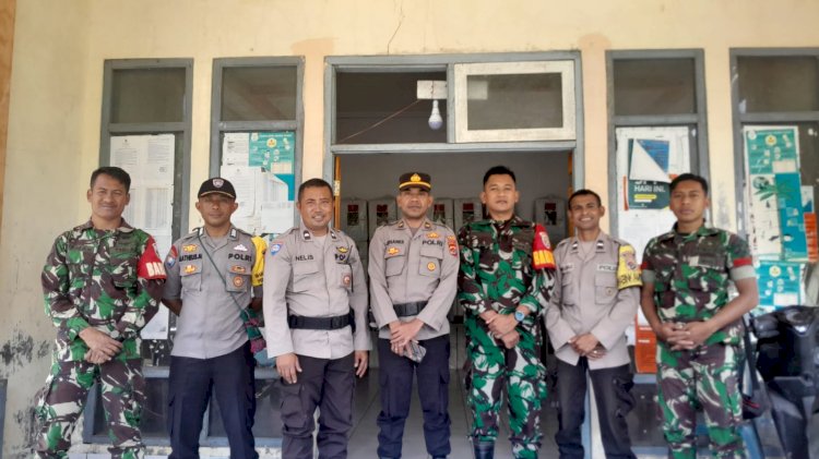Operasi Mantap Brata: Personel Polres Manggarai lakukan Pengamanan Pleno di PPK Rahong Utara