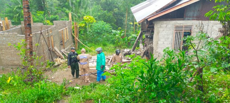 Polsek Cibal lakukan Pemantauan Lokasi bencana di Desa Riung, Kecamatan Cibal, Kabupaten Manggarai