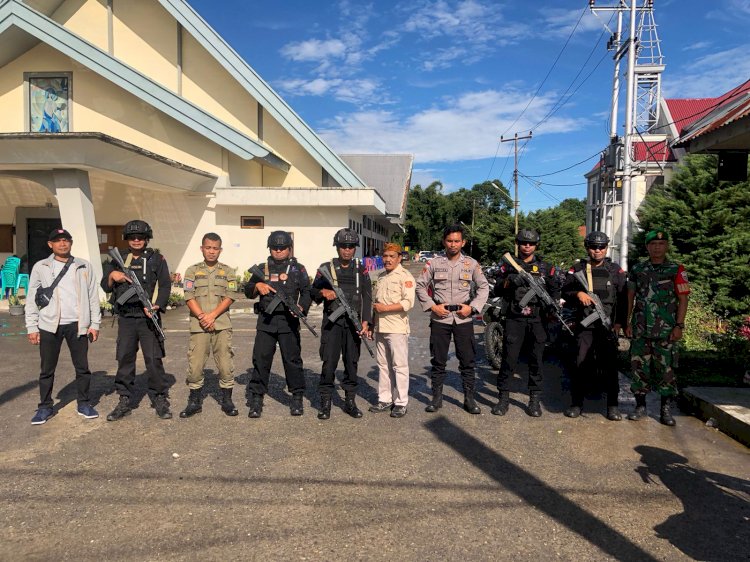 Operasi Samana Santa Turangga-2024: Personel Polres Manggarai Amankan Misa Minggu Paskah