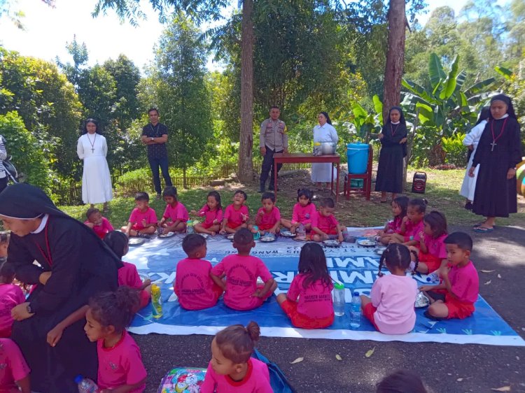 Bripka Yoni Tandungan Lakukan Patroli Dialogis untuk Jaga Kamtibmas di Desa Pong Murung