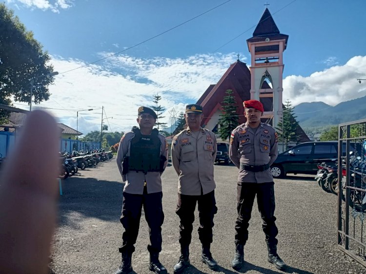 Konsisten, Polres Manggarai Terjunkan Personil Pengamanan Ibadah Minggu