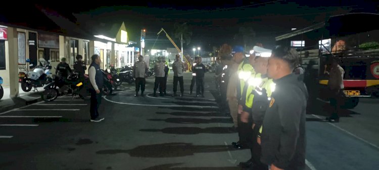 Polres Manggarai Gelar Patroli Gabungan di Kota Ruteng, Jaga Keamanan dan Ketertiban Masyarakat.