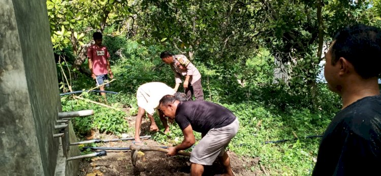 Kerja Bakti Bersama Aipda Syamsul Rizal: Meningkatkan Akses Air Bersih dan Kesadaran Masyarakat