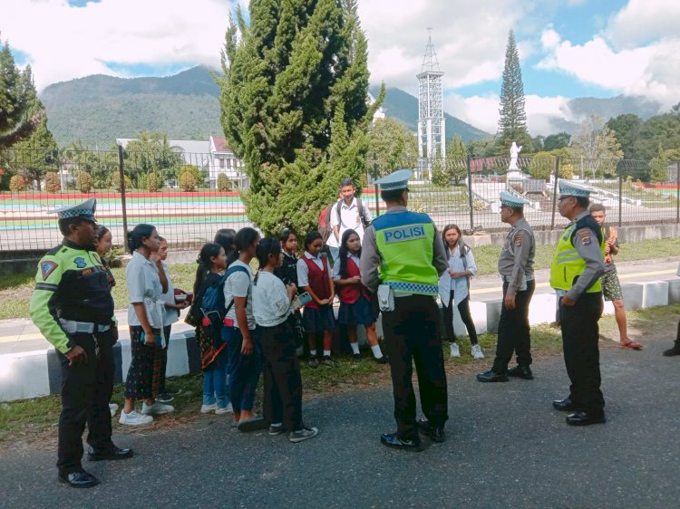 Satuan Lalu Lintas Gencar laksanakan Patroli KRYD, Pamturlalin, dan Himbauan Kamseltibcar Lantas di Sekitar Kota Ruteng