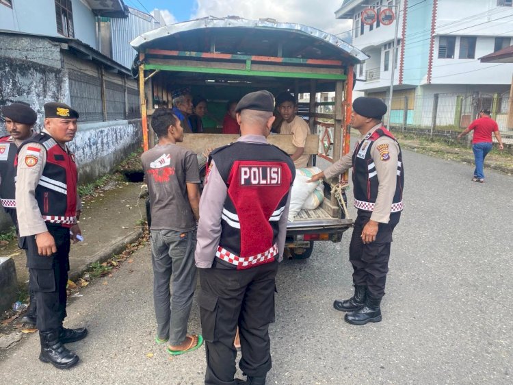 Satuan Samapta Polres Manggarai Lakukan Patroli Dialogis dan Himbauan Kamtibmas di Kota Ruteng