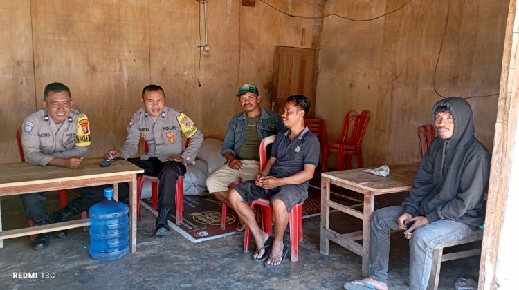 Patroli dan Sambang Bhabinkamtibmas Kecamatan Lelak Tingkatkan Keamanan di Desa Ketang