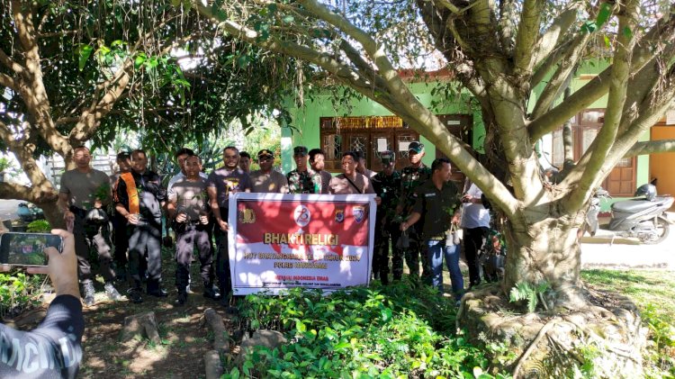 HUT Bhayangkara ke-78, Polres Manggarai dan Kodim 1612 Manggarai Kompak Laksanakan Bakti Sosial Religi