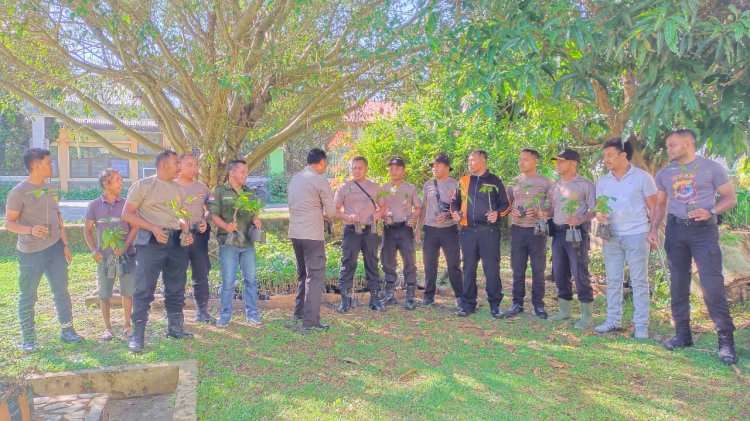 HUT Bhayangkara ke-78, Polres Manggarai dan Kodim 1612 Manggarai Kompak Laksanakan Bakti Sosial Religi